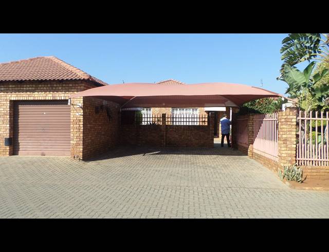 2 BEDROOM HOUSE SOLD IN THERESAPARK